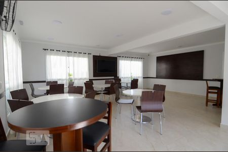 Apartamento para alugar com 50m², 2 quartos e 1 vagaÁrea comum - Salão de festas