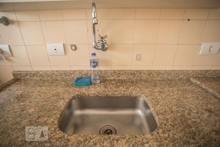 Cozinha - Torneira de apartamento para alugar com 1 quarto, 40m² em Vila Guarani (z Sul), São Paulo