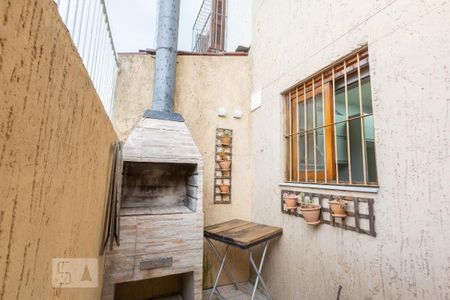 Casa à venda com 83m², 2 quartos e 1 vaga Casa à venda com 83m², 2 quartos e 1 vagaChurrasqueira