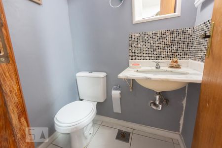 lavabo de casa à venda com 2 quartos, 83m² em Hípica, Porto Alegre