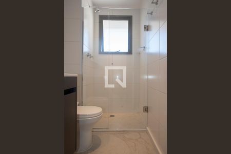 Apartamento para alugar com 67m², 2 quartos e 1 vaga Apartamento para alugar com 67m², 2 quartos e 1 vagaBanheiro da Suíte