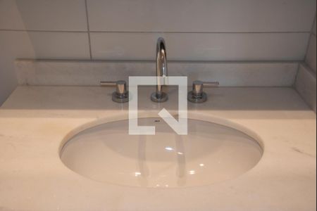 Apartamento para alugar com 67m², 2 quartos e 1 vaga Apartamento para alugar com 67m², 2 quartos e 1 vagaBanheiro