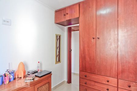 Quarto 1 de apartamento para alugar com 2 quartos, 50m² em Vila Dionisia, São Paulo