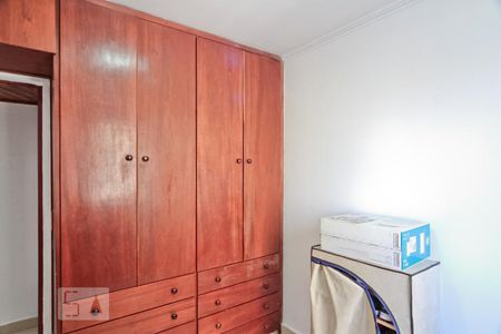 Quarto 1 de apartamento para alugar com 2 quartos, 50m² em Vila Dionisia, São Paulo