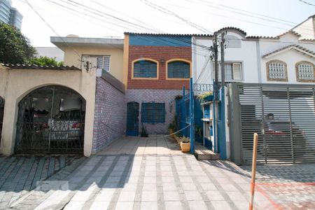 Casa para alugar com 125m², 2 quartos e sem vagaFachada