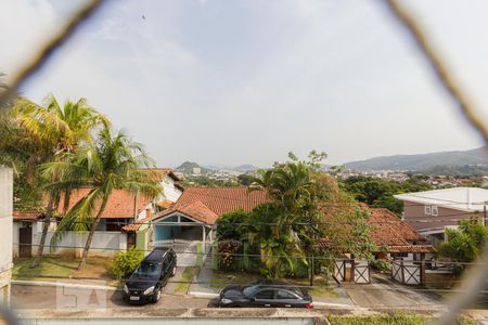 Casa de condomínio à venda com 457m², 3 quartos e 4 vagasVista