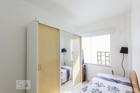 Casa de condomínio à venda com 457m², 3 quartos e 4 vagasQuarto de Serviço