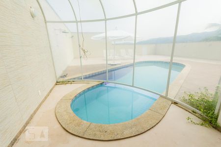 Casa de condomínio à venda com 457m², 3 quartos e 4 vagasPiscina