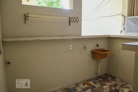 Detalhe da área de serviço de casa para alugar com 2 quartos, 60m² em Jardim Nossa Senhora das Gracas, Nova Iguaçu