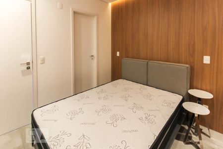 Suíte de apartamento para alugar com 1 quarto, 53m² em Vila Olímpia, São Paulo