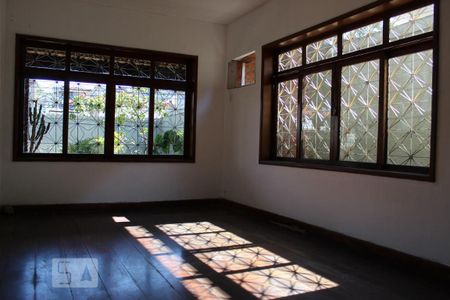 Casa para alugar com 624m², 3 quartos e 3 vagasQuarto 1