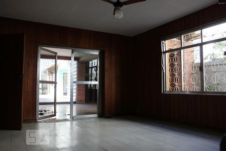 Casa para alugar com 624m², 3 quartos e 3 vagasCopa 