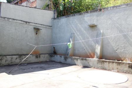 Casa para alugar com 624m², 3 quartos e 3 vagasQuintal