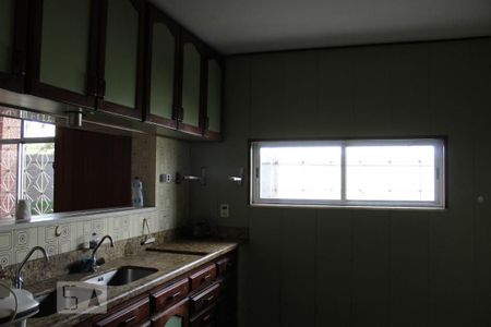 Casa para alugar com 624m², 3 quartos e 3 vagasCozinha - Armários