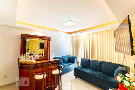 Sala de apartamento à venda com 3 quartos, 60m² em Fonseca, Niterói