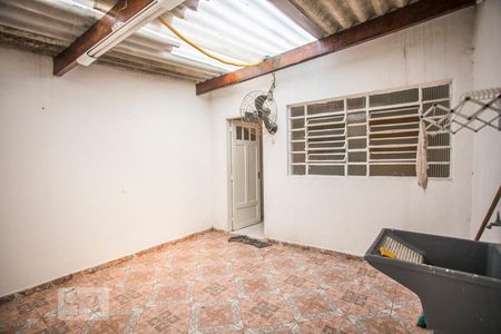 Casa à venda com 163m², 4 quartos e 1 vagaÁrea de Serviço