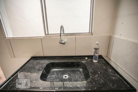 Casa à venda com 163m², 4 quartos e 1 vagaCozinha - Torneira