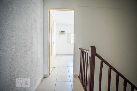 Casa à venda com 163m², 4 quartos e 1 vagaCorredor - Quartos