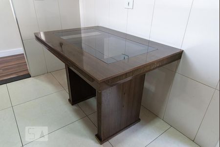 Apartamento à venda com 98m², 3 quartos e 1 vagaMesa