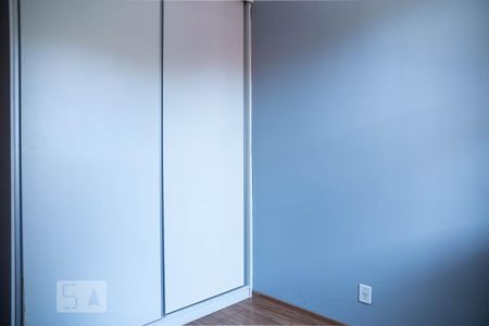 Quarto 1 de apartamento para alugar com 2 quartos, 70m² em Camargos, Belo Horizonte