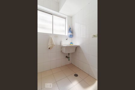 Apartamento para alugar com 70m², 2 quartos e 1 vagaÁrea de Serviço