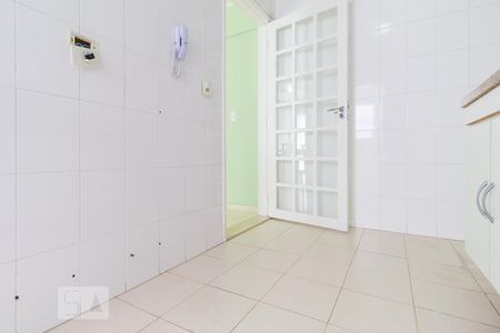 Apartamento para alugar com 70m², 2 quartos e 1 vagaCozinha