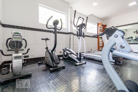 Apartamento para alugar com 70m², 2 quartos e 1 vagaÁrea comum - Academia