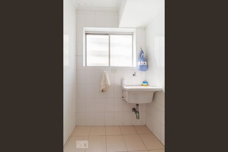 Apartamento para alugar com 70m², 2 quartos e 1 vagaÁrea de Serviço