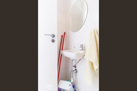 Apartamento para alugar com 70m², 2 quartos e 1 vagaBanheiro de Serviço