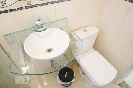 Casa à venda com 300m², 5 quartos e 4 vagasCasa 1 - Banheiro 2