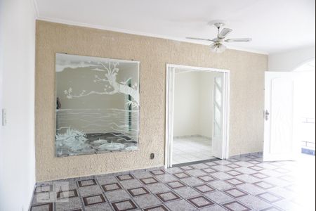 Casa à venda com 300m², 5 quartos e 4 vagasCasa 1 - Suíte