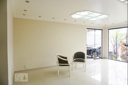 Casa 1 - Sala de casa à venda com 5 quartos, 300m² em Burgo Paulista, São Paulo