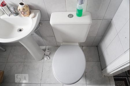 Casa à venda com 300m², 5 quartos e 4 vagasCasa 2 - Banheiro 1