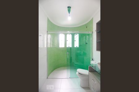Casa à venda com 300m², 5 quartos e 4 vagasCasa 1 - Banheiro da Suíte