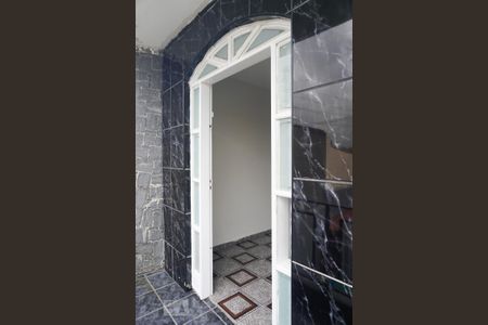 Casa à venda com 300m², 5 quartos e 4 vagasCasa 1 - Varanda da Suíte