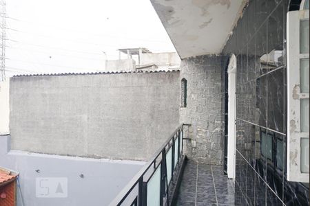 Casa à venda com 300m², 5 quartos e 4 vagasCasa 1 - Varanda da Suíte