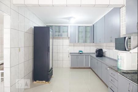 Casa à venda com 300m², 5 quartos e 4 vagasCasa 1 - Cozinha