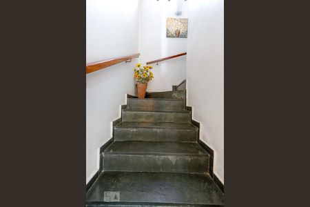 Escadas Quartos de casa à venda com 3 quartos, 186m² em Jardim Leonor Mendes de Barros, São Paulo
