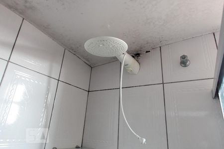 Casa à venda com 120m², 2 quartos e 2 vagasBanheiro