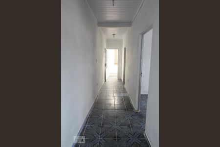 Casa à venda com 120m², 2 quartos e 2 vagasCorredor