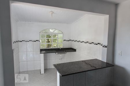 Casa à venda com 120m², 2 quartos e 2 vagasCozinha