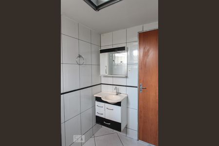Casa à venda com 120m², 2 quartos e 2 vagasBanheiro