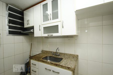 Apartamento para alugar com 88m², 3 quartos e sem vagaCozinha