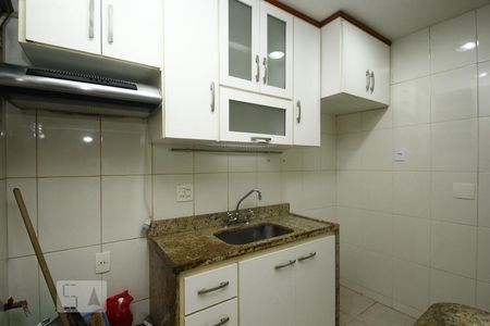 Apartamento para alugar com 88m², 3 quartos e sem vagaCozinha