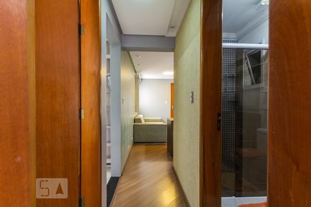 Corredor de apartamento para alugar com 2 quartos, 46m² em Jardim Pilar, Mauá