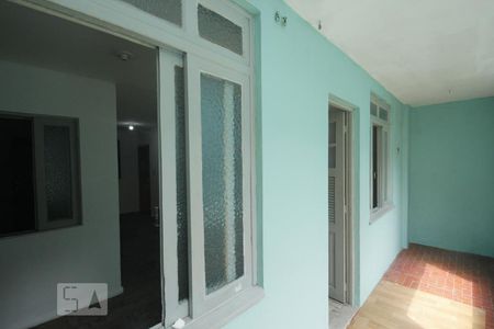 Apartamento para alugar com 70m², 2 quartos e sem vagaÁrea de Serviço