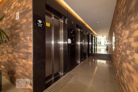 Studio à venda com 60m², 1 quarto e 1 vaga Studio à venda com 60m², 1 quarto e 1 vagaÁrea comum