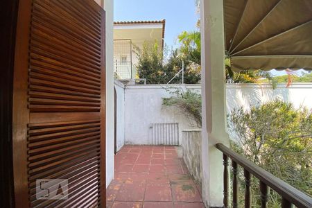 Casa à venda com 544m², 4 quartos e 3 vagasVaranda