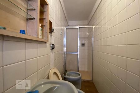 Casa à venda com 544m², 4 quartos e 3 vagasBanheiro de Serviço