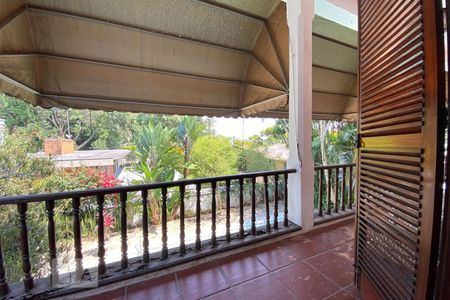 Casa à venda com 544m², 4 quartos e 3 vagasVaranda